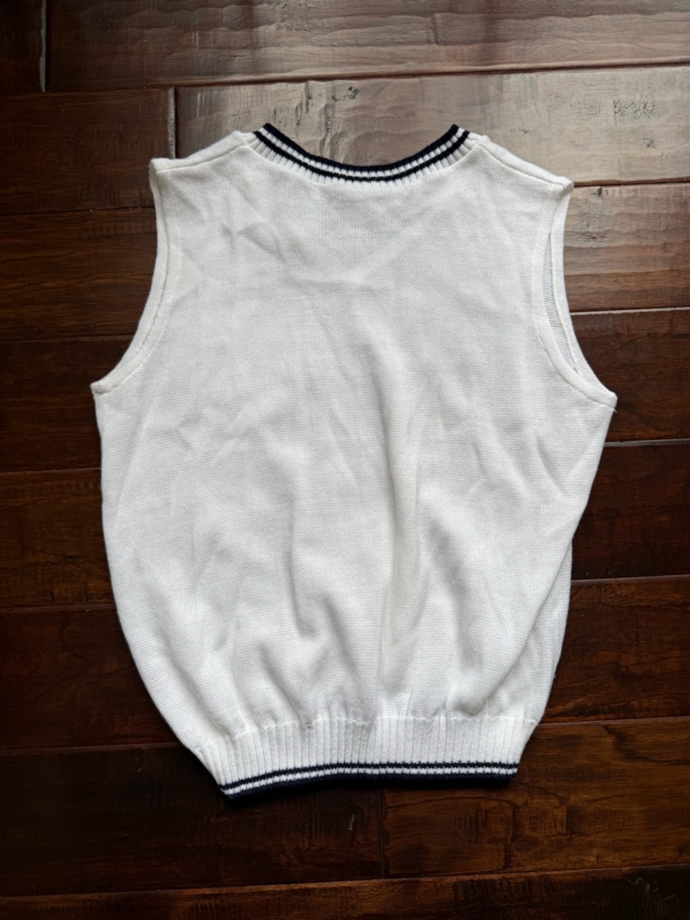 Vintage 90s Cream Knit Sweater Vest Floral Appliqué Preppy Minimalist M/L - Picture 4 of 6